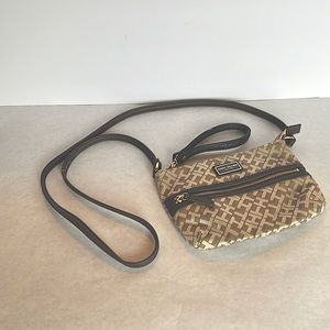 Tommy Hilfiger Tan Brown Crossbody/Wristlet Purse